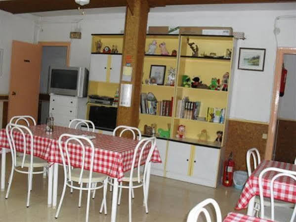 Hotel Pension Mode Lleida Dış mekan fotoğraf